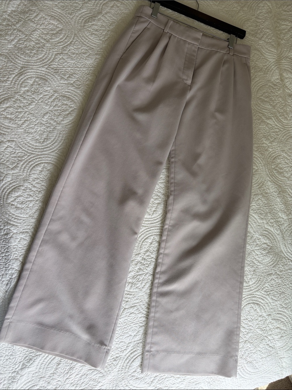 Abercrombie & Fitch Mid Rise Sloan Wide Leg Trouser